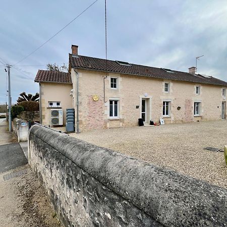Chez Marcel - Maison 3 Chambres リュサック・レ・シャトー エクステリア 写真